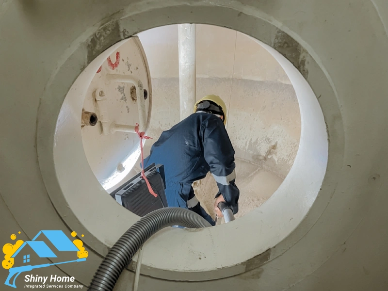 تنظيف خزانات المياه بالرياض شركة شايني هوم Shiny home